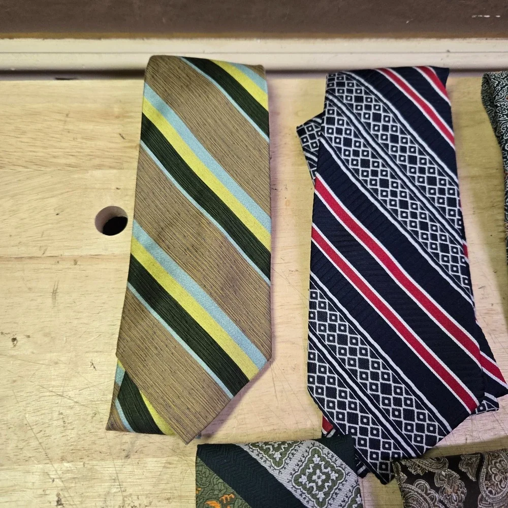 Lot of 5 Vintage  Retro Misc Neck Ties Don Loper Beverly Hills Rhynecliffe